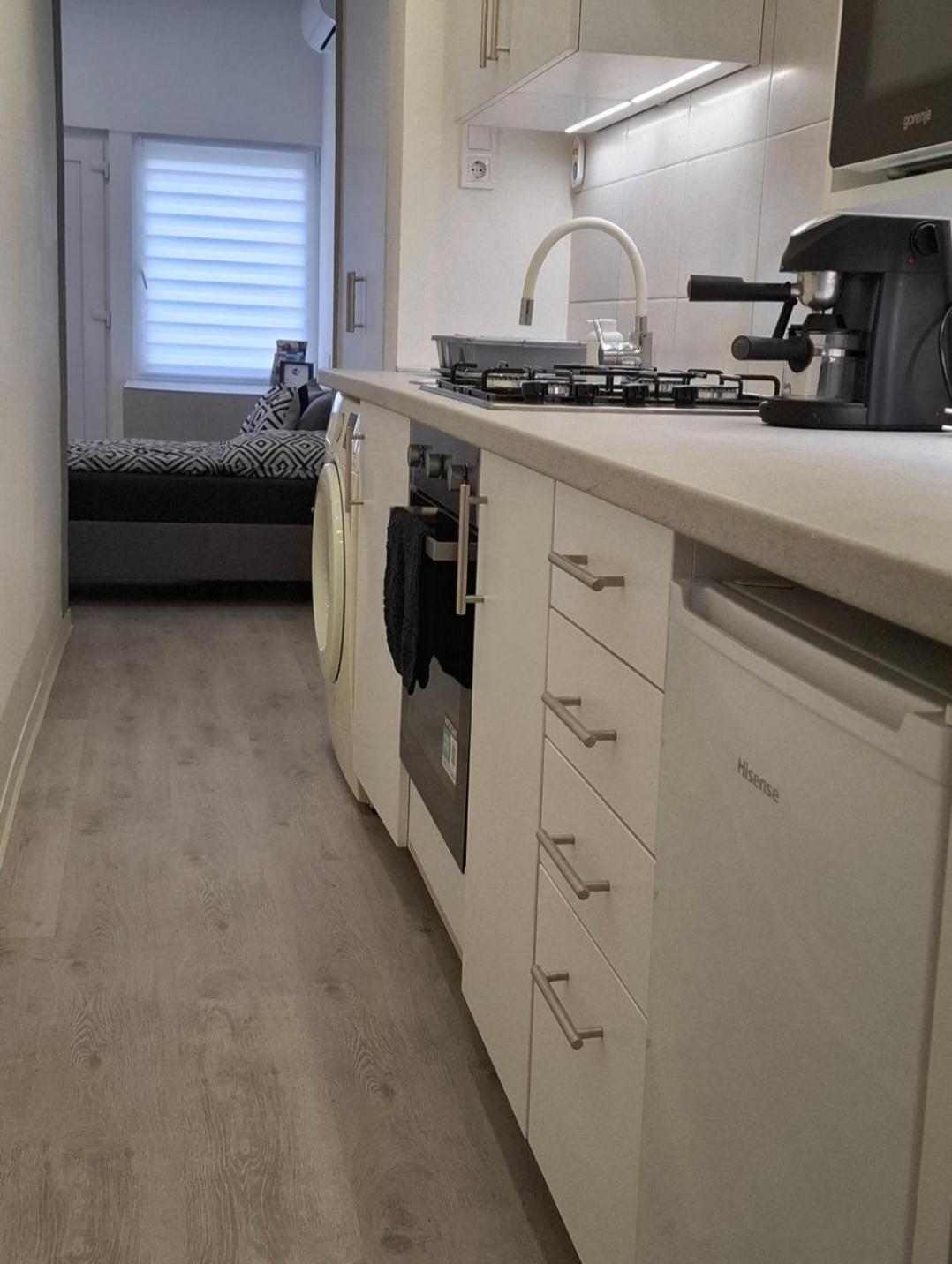Belvarosi Apartman Vasarosnameny Exterior photo