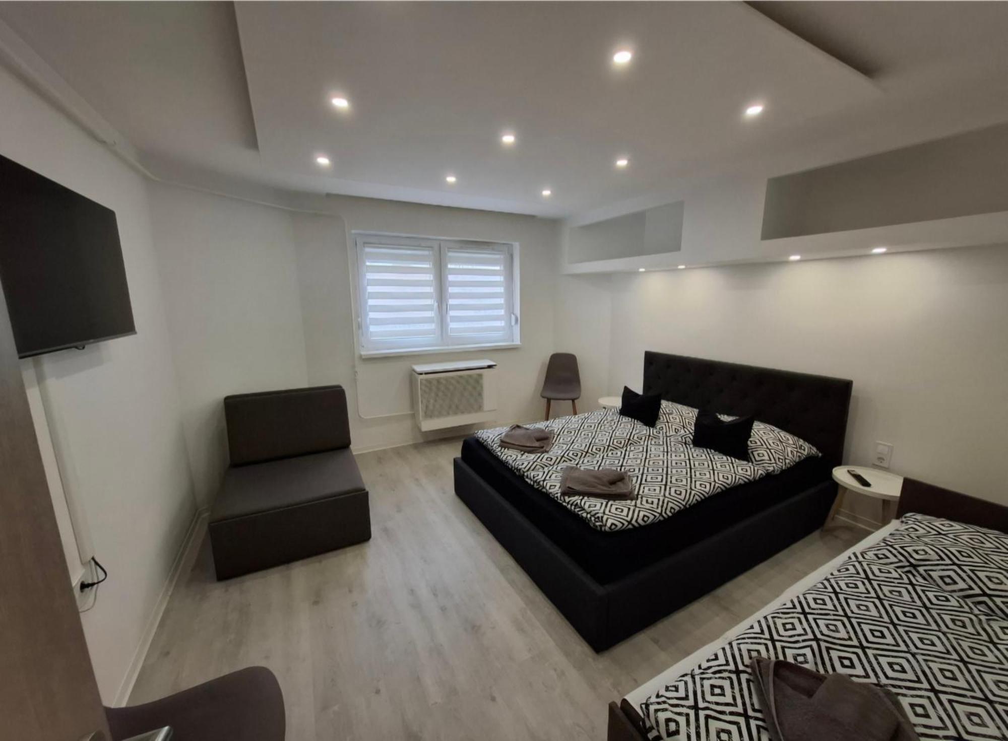 Belvarosi Apartman Vasarosnameny Exterior photo